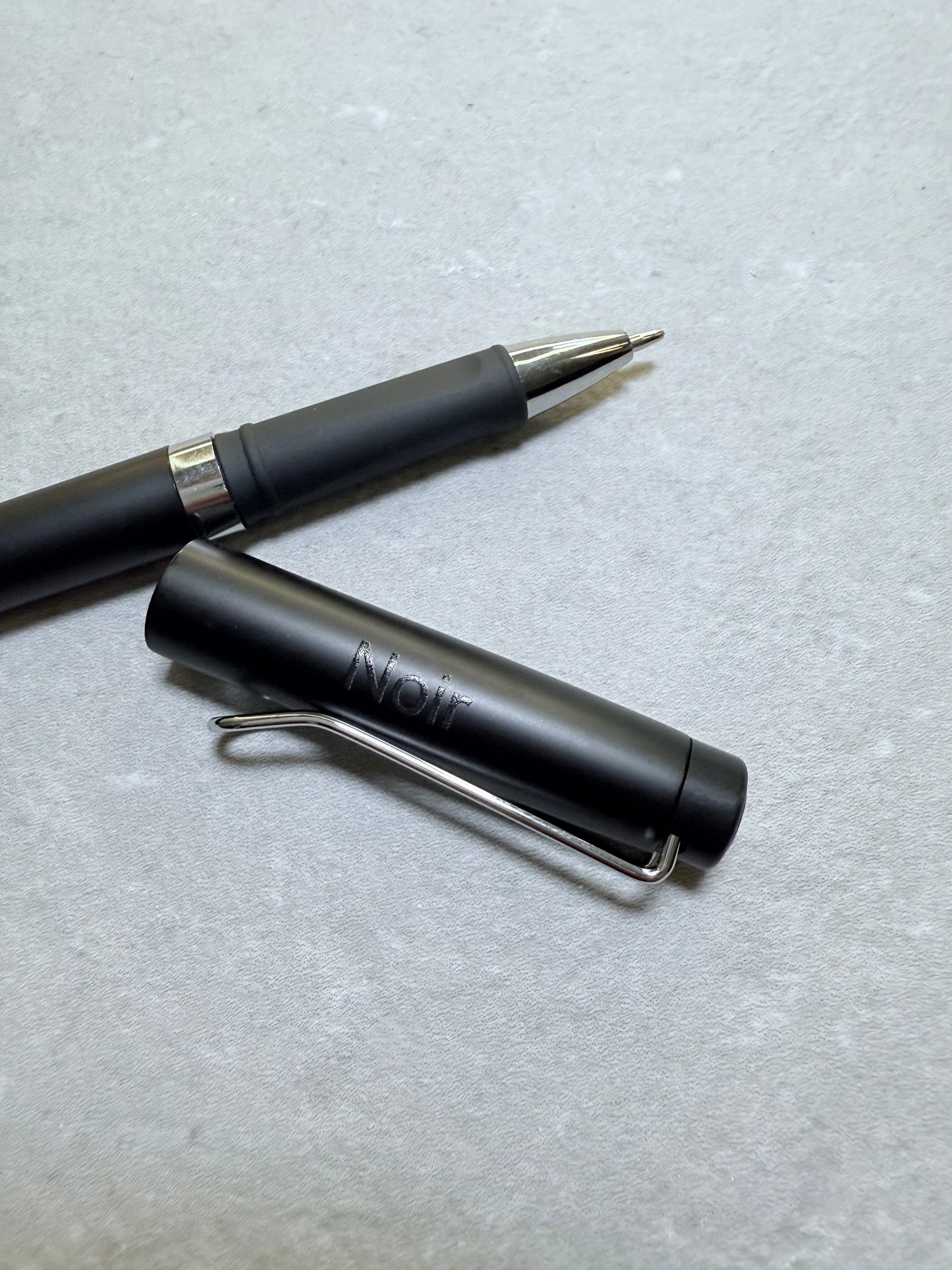 Noir Pen
