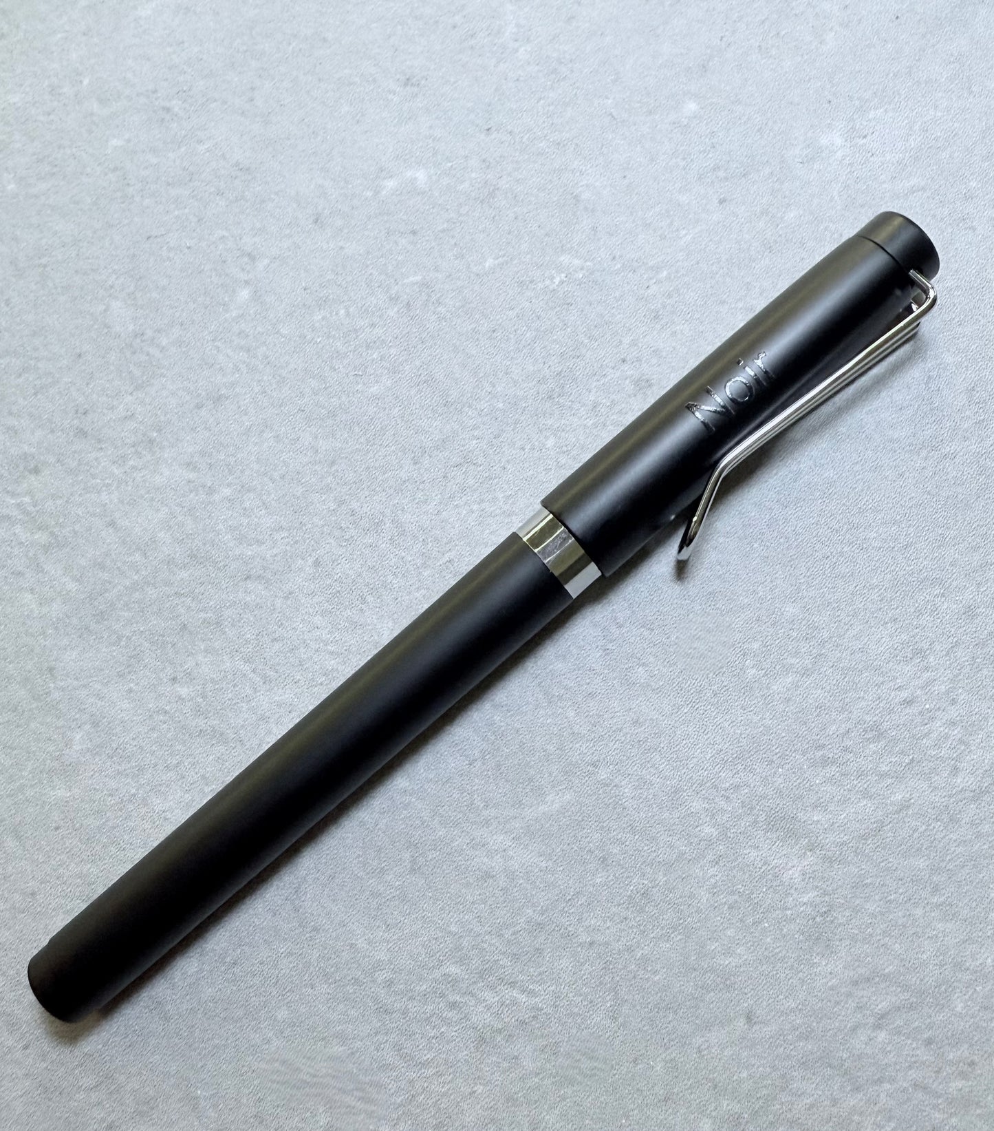 Noir Pen